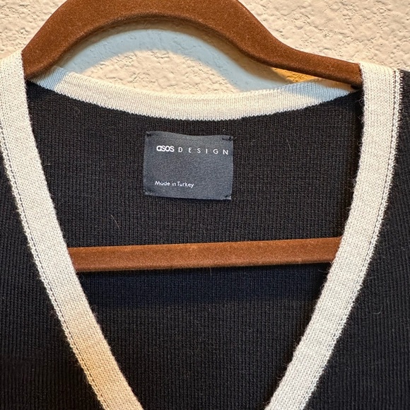 ASOS Black Crew Neck Sweater Fine-Knit Long Sleeve - Picture 10 of 10